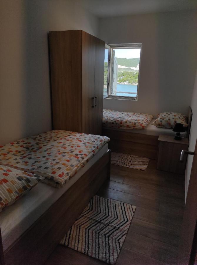 Apartments Nal Biskup Putnikovic Exterior photo
